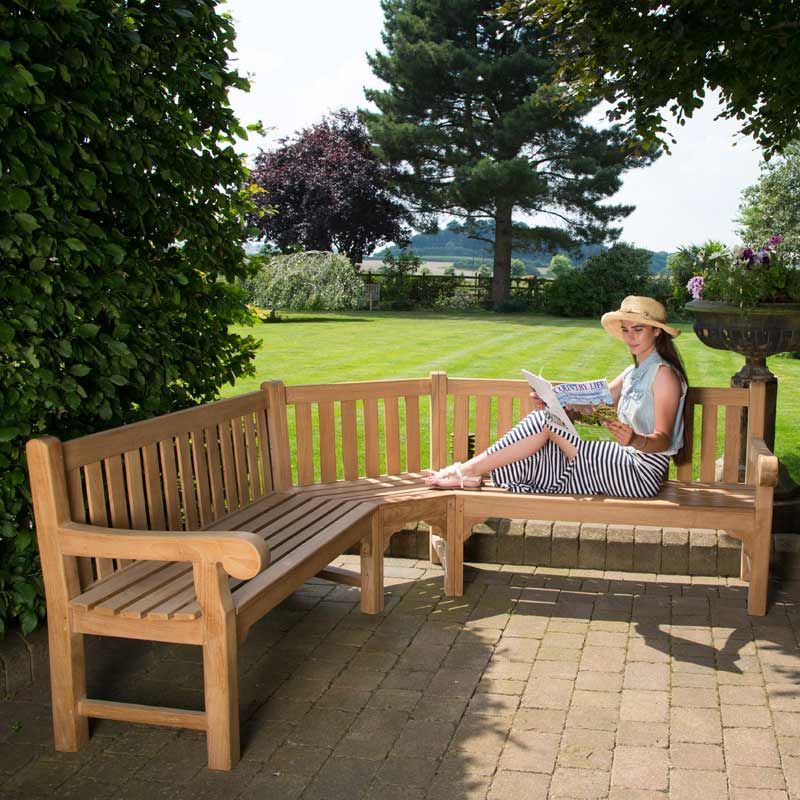 Corner top bench design