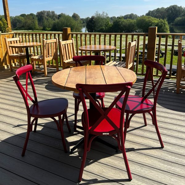 Chia Stackable Aluminium Side Chair Vintage Red